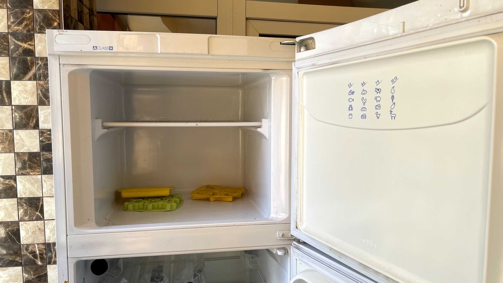 Frigider Indesit Clasas A