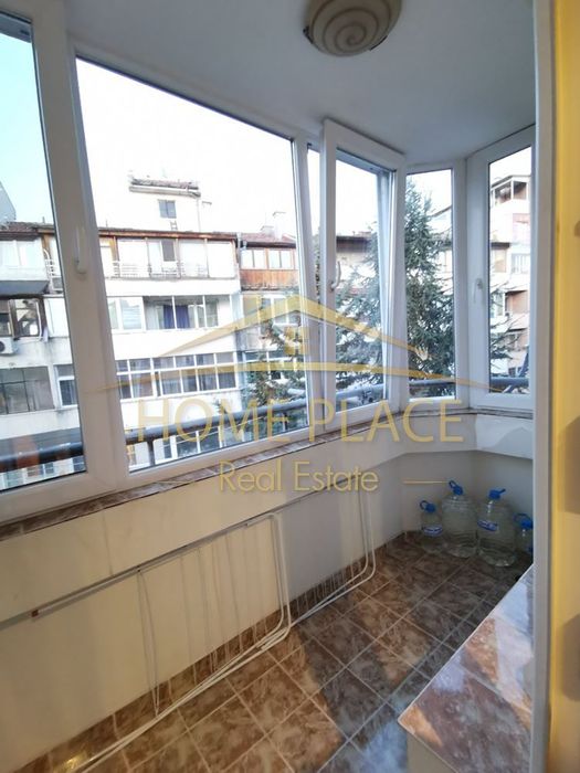 Дава се под наем Двустаен апартамент в Варна, Колхозен пазар - 65 кв.м за 510 € - Снимка #5