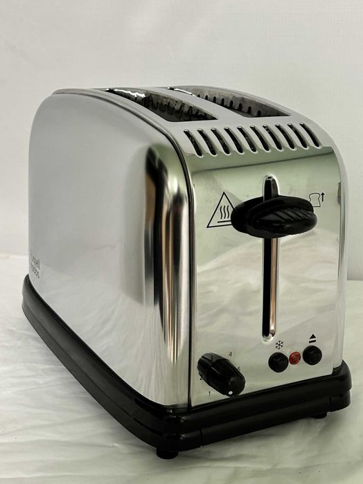 Тостер Russell Hobbs 23311-56 (Victory) – Бързо печене