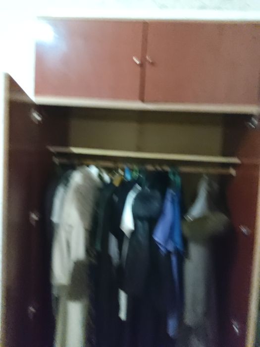 Вмеслительный шифоньер.