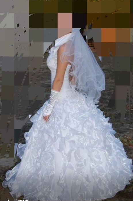 Булчинска рокля *