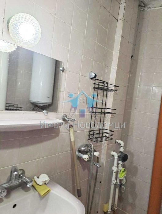 Продава се Двустаен апартамент в Шумен, Пазара - 55 кв.м за 1637 €/кв.м - Снимка #5