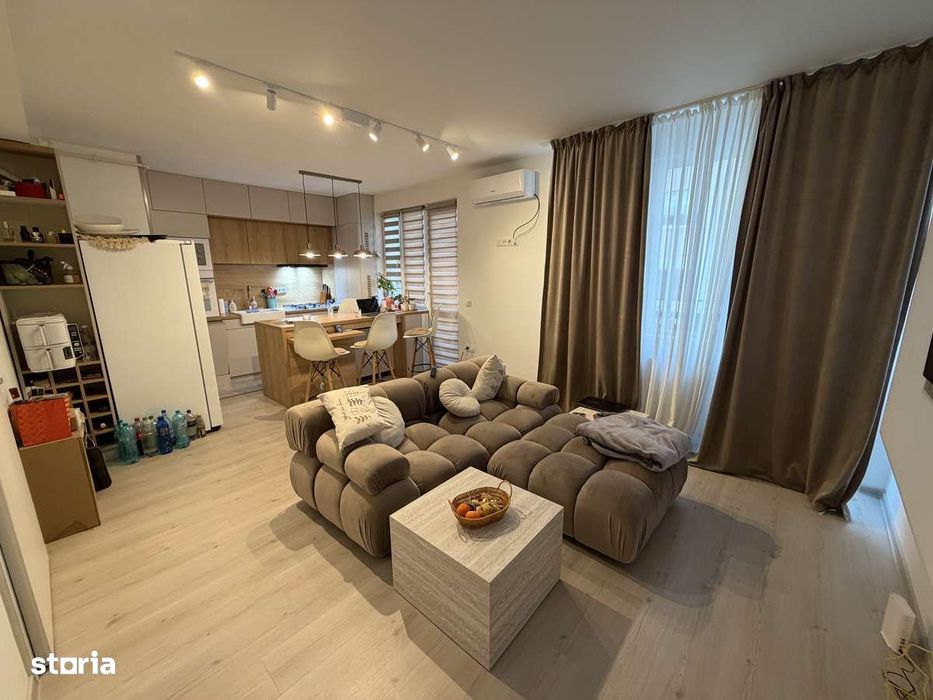 VÂNZARE – Apartament 3 camere | Zona 9 Mai – Registrul Comerțului