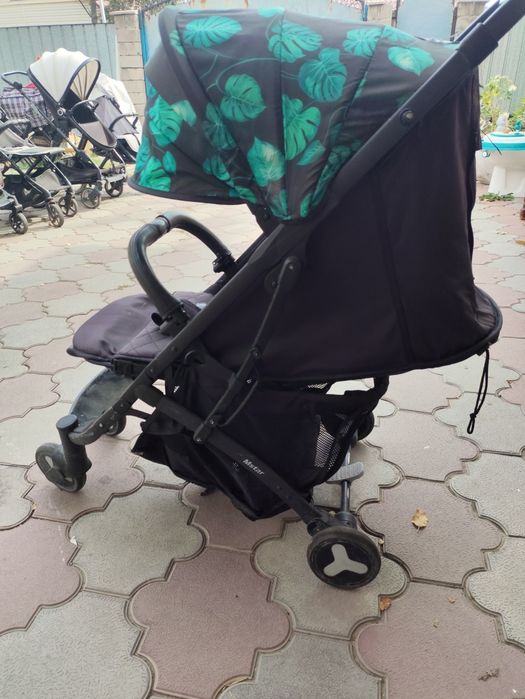 Продам детскую коляску
