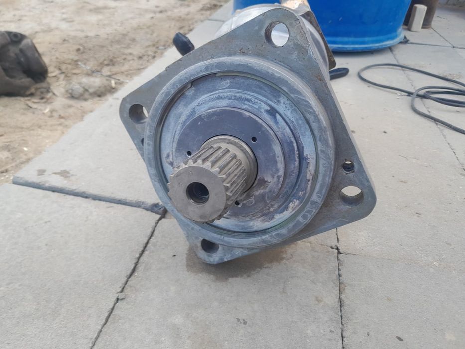 Запчасть автокрана