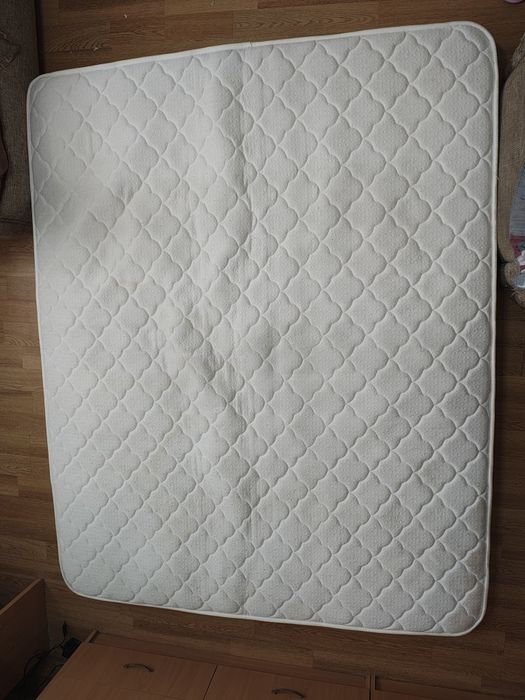 Продам матрас . Связь по телефону