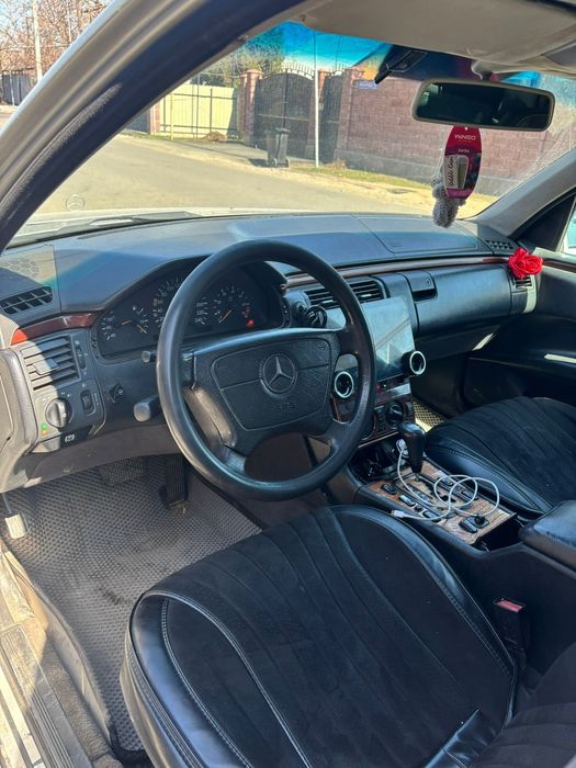 Продам Mersedes w210