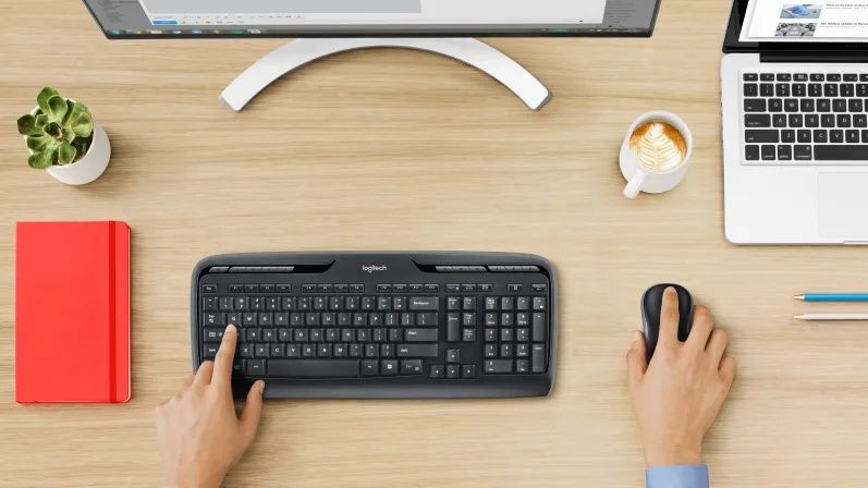 Комплект клавиатура + мышь Logitech MK330