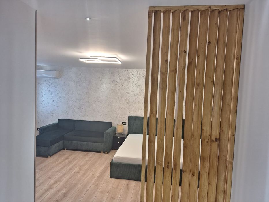 Inchiriez garsoniera 1 mai Ciuperca