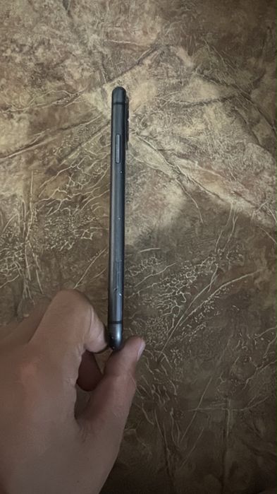 Обменяю iPhone 11