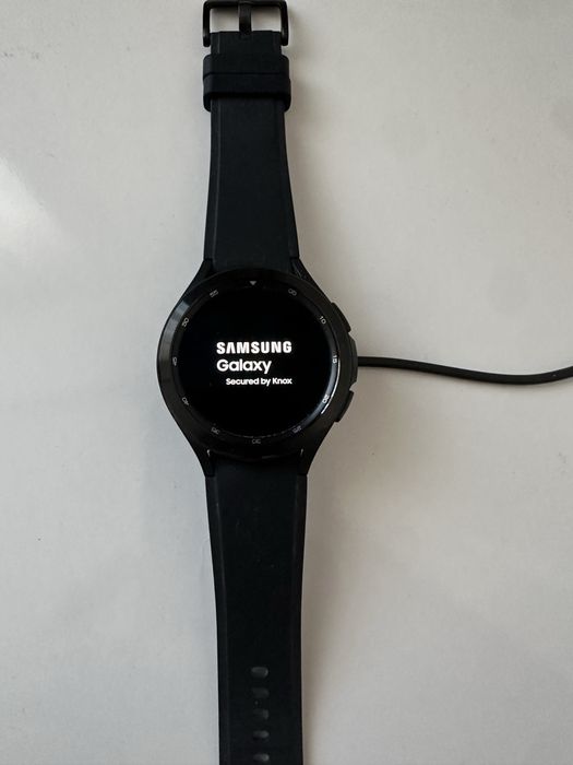 Смарт-часы Samsung