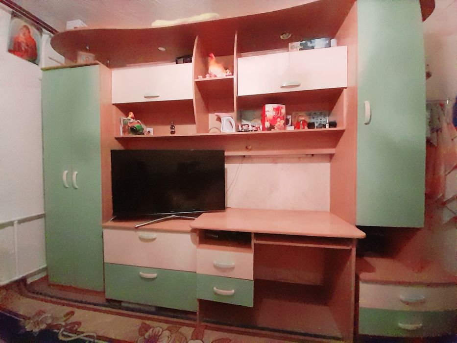 Продам стенку гарнитур