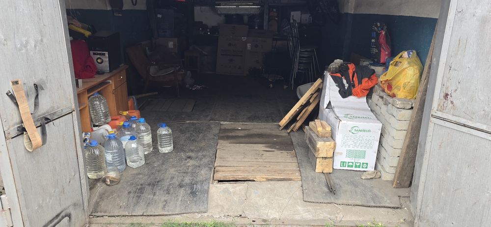 Продаю гараж 6 общество