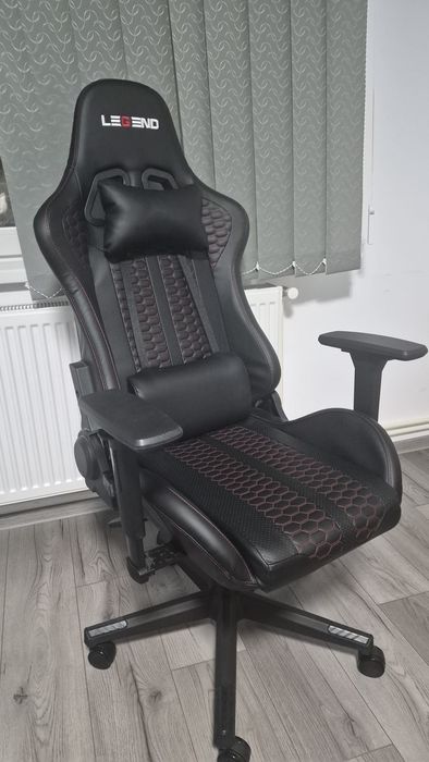 Vand scaun  gaming Legeng!