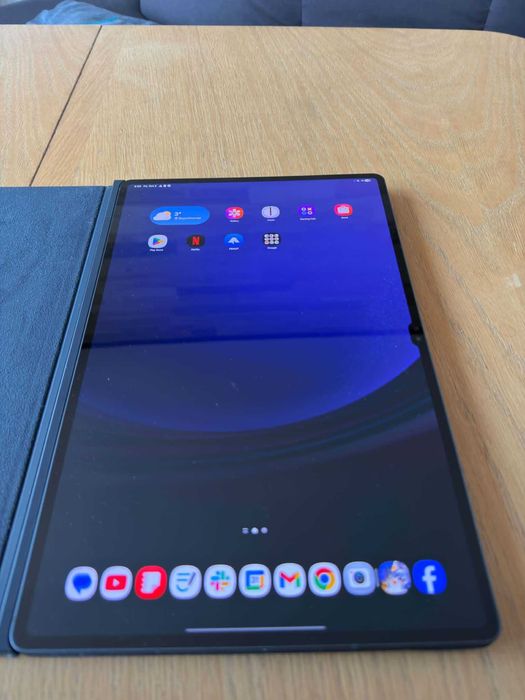 Samsung S9 Tab Ultra, 512GB, 14.6'', 120hz, Като Нов + Калъф - Samsung Ultra Smart Book Cover