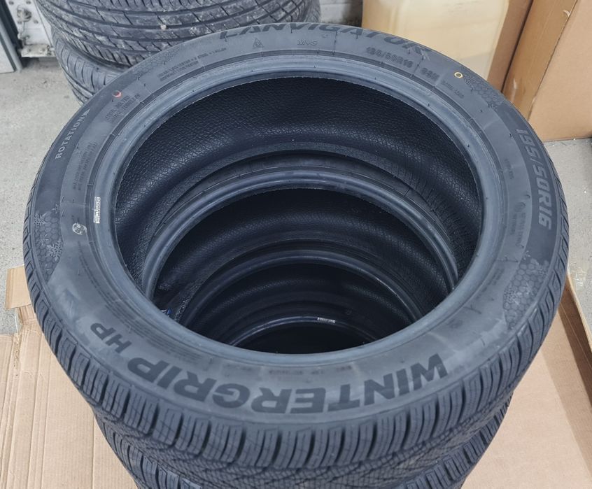 Lanvigator Wintergrip HP  195 50 R16