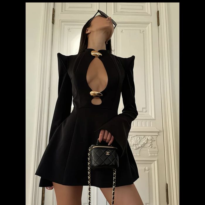 Платье.                                   Ььт.