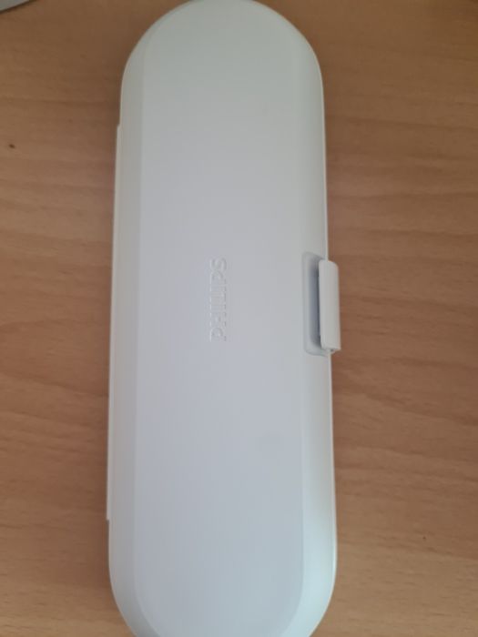 Електрическа звукова четка за зъби Phillips Sonicare ProtectiveClean 4300 с гаранция