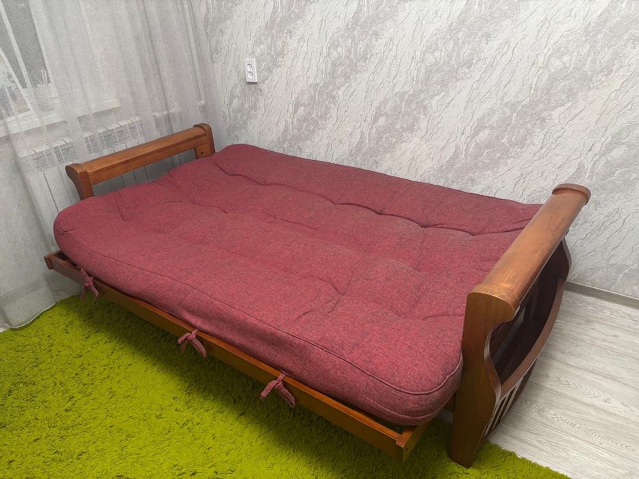 Продам диван-книжка