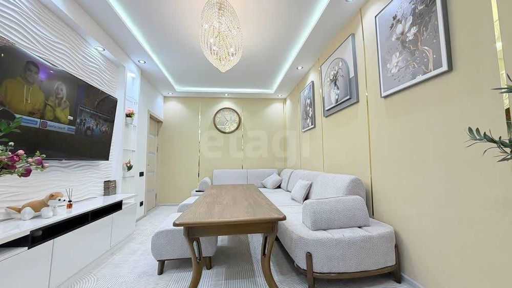 Продаётся 3-ком квартира в Учтепинском районе, массив Чиланзар-14 [w]