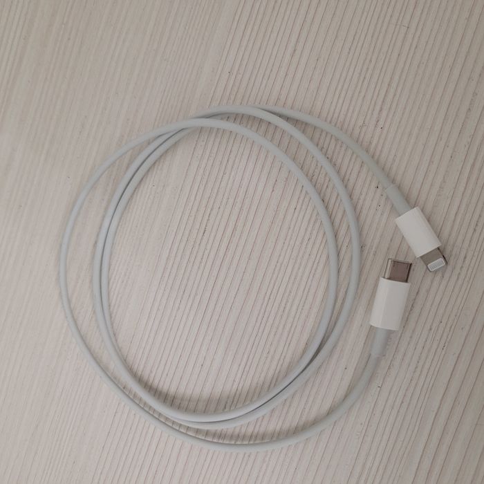 Зарядка от айфона срочно