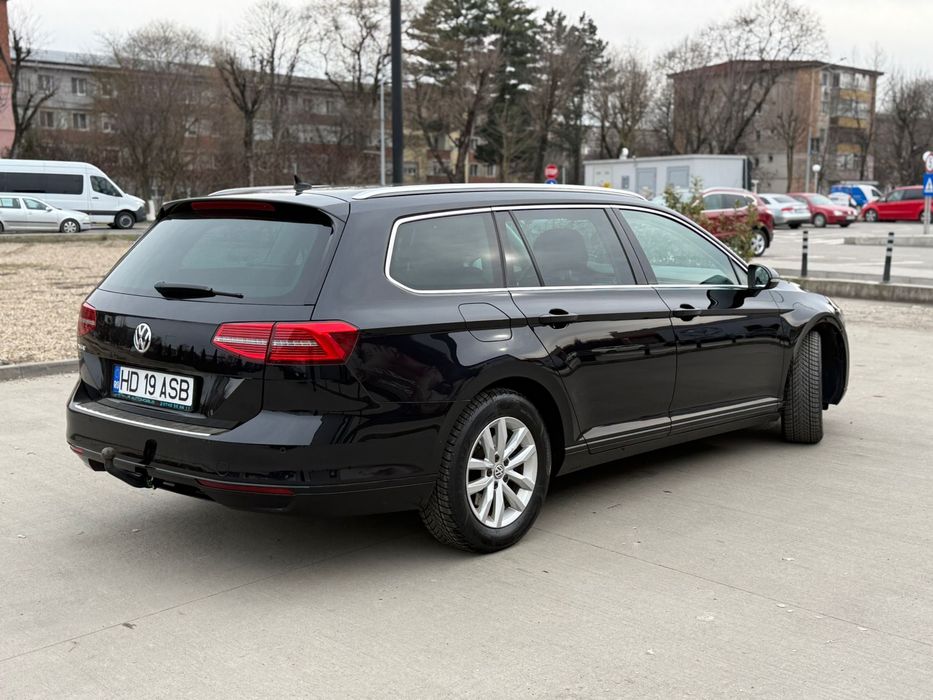 VOLKSWAGEN Passat 2019 — imagine 4
