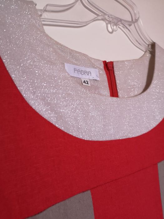 Vând rochie din în, mărimea 42