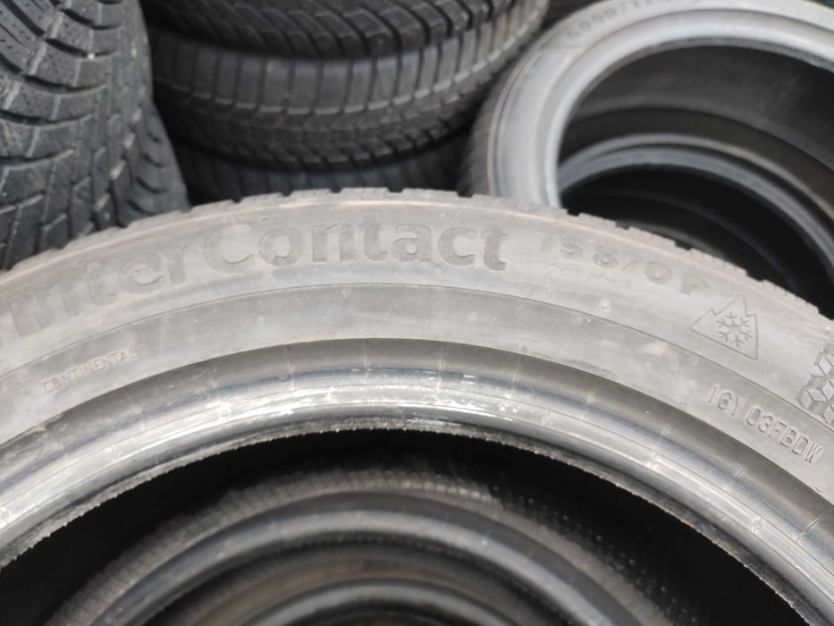 2бр Зимни гуми 215 60 17 - Continental - DOT 2024