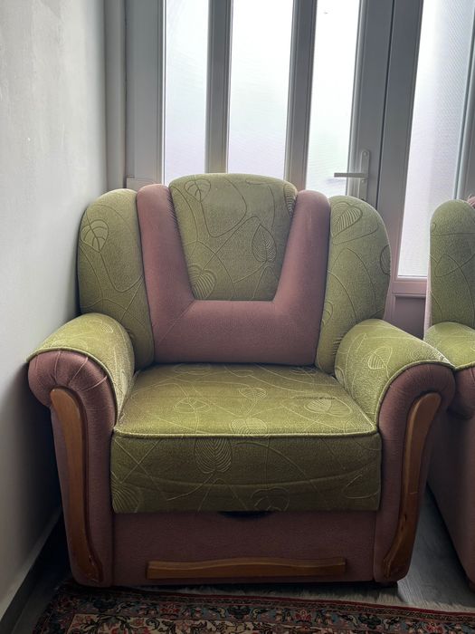 Vând 2 fotolii extensibile