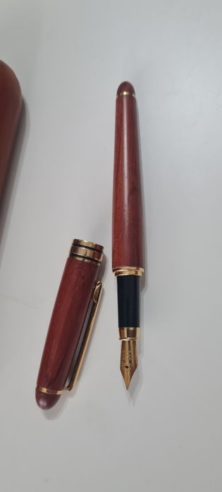 Stilou lemn Nou cu toc pentru birou