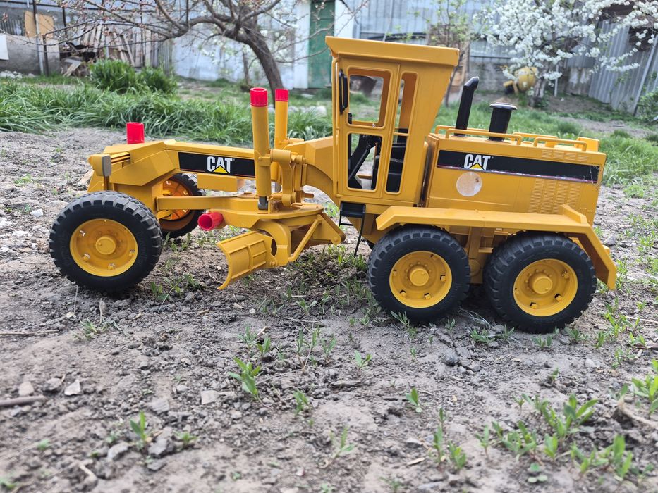 Детская игрушка Грейдер