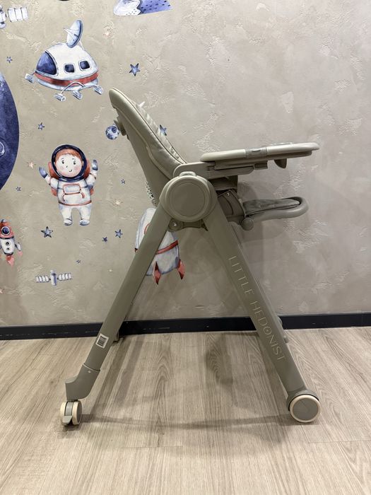 Стульчик для кормления Happy Baby