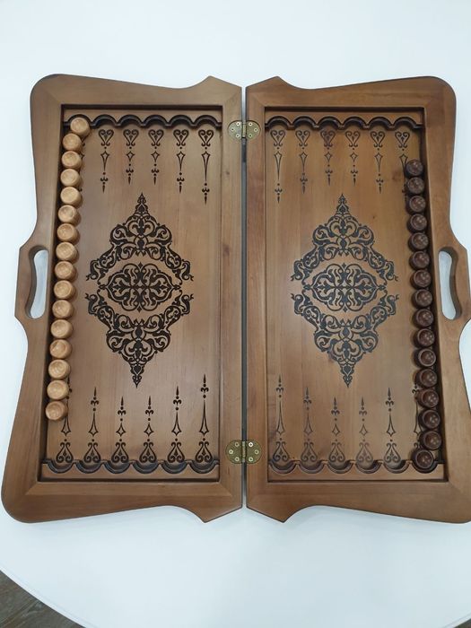 Нарды отличный подарок для близких