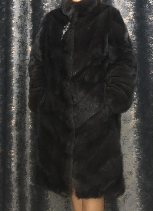Продам норковую шубу