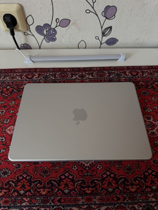 Macbook Neo на гарантии
