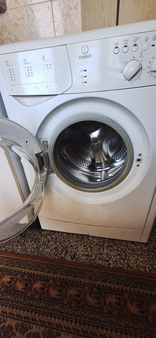 Пералня Indesit WIN 102