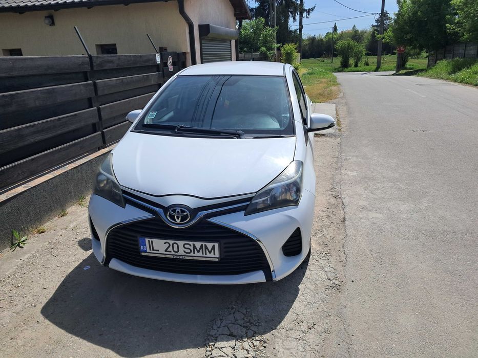 Vand Toyota Yaris 1.3 benzina plus GPL an 2015