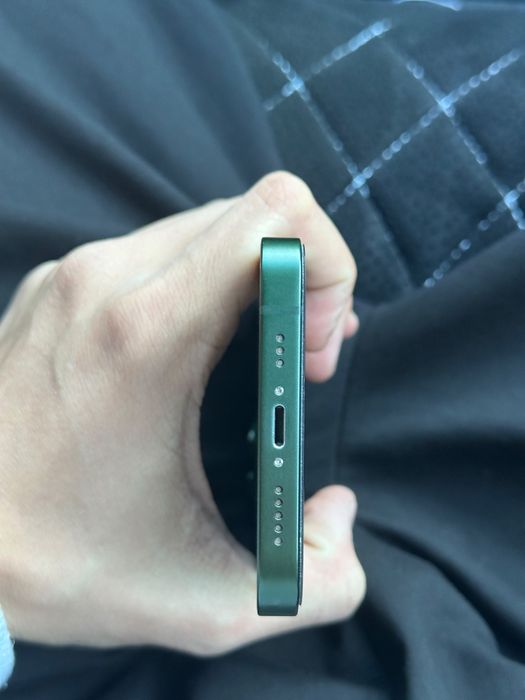 iPhone 13 79акб.