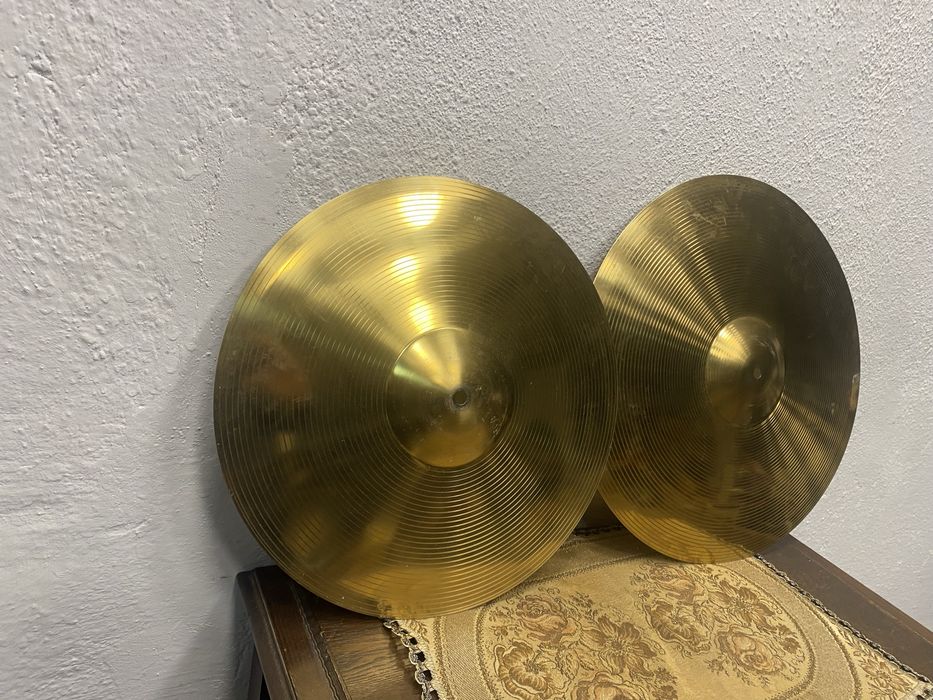 Винтидж чинели плафони осветление бар клуб 1970