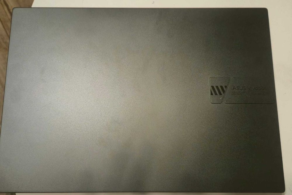 De vânzare Laptop ASUS Vivobook 16X i9, RTX3050, 16GB RAM, 1TB SSD