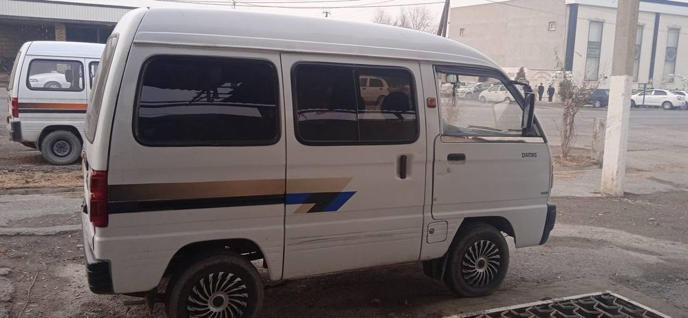 Damas 1998 yil probek 00000 xolati yaxshi