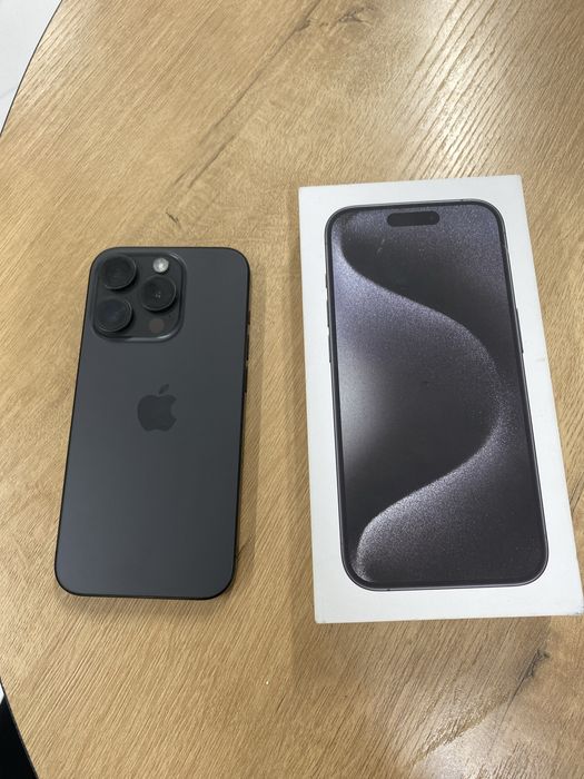 Iphone 15pro черный