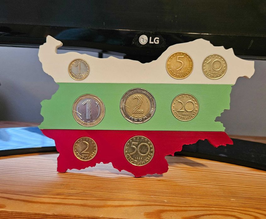 Поставка/класьор за монети ”Да запазим българския ЛЕВ”