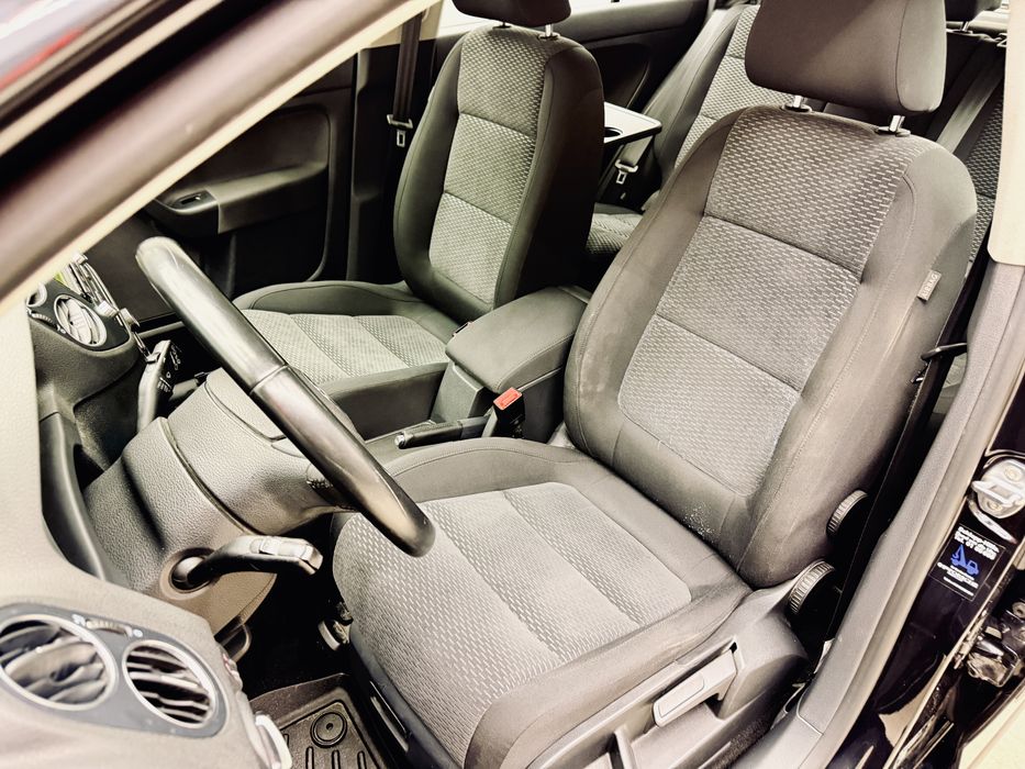 Volkswagen Golf 6 - 1.6 TDI - 105 CP - Anul 2014 - Rate - Garantie**