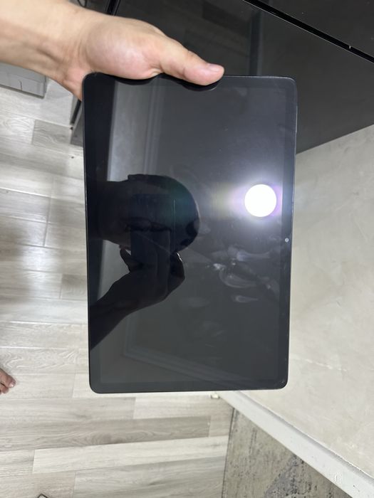Planshet Redmi Pad Se karobka dakumenti bor holati ideal