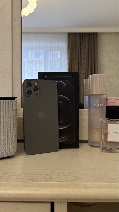 Продам iphone 12 pro