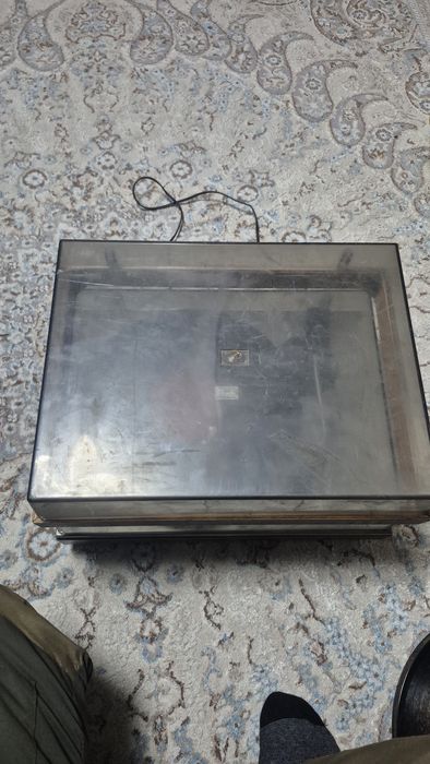 Продам виниловый проигрыватель