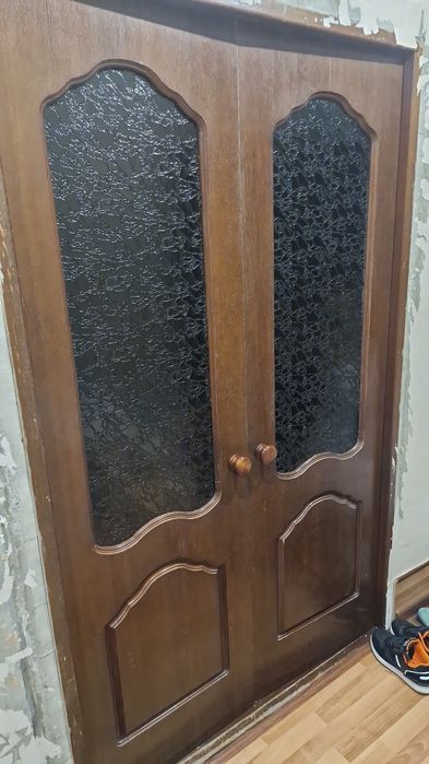 Продам межкомнатные двери