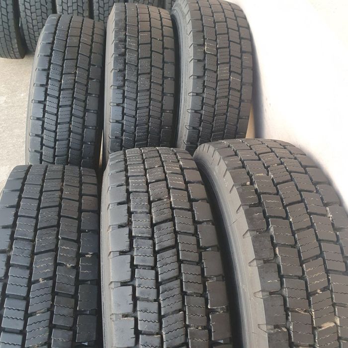Anvelope 225 75 17,5 Michelin.