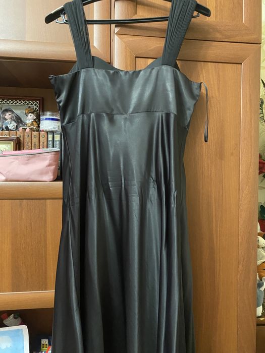 Платье вечернее